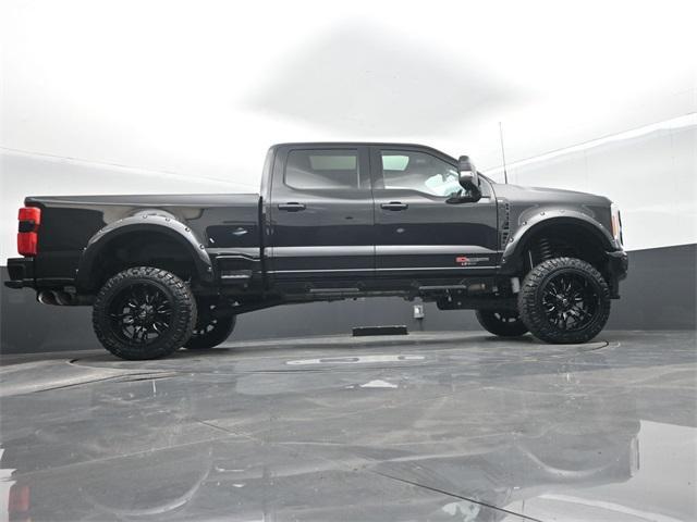 Photo of 2023 Agate Black Metallic Ford F-250