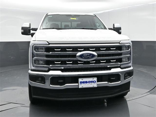 Photo of 2026 Star White Metallic Tri-Coat Ford F-350