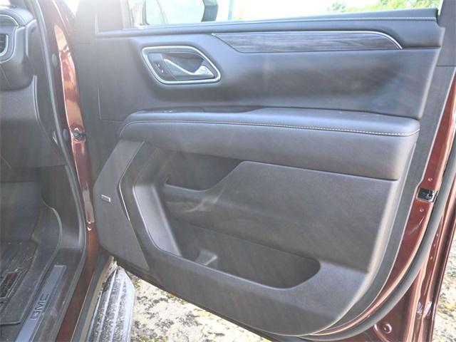 Photo of 2023 Redwood Metallic GMC Yukon