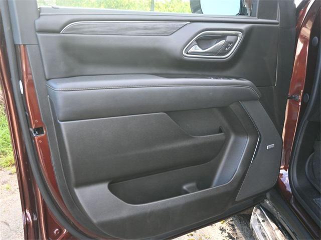 Photo of 2023 Redwood Metallic GMC Yukon