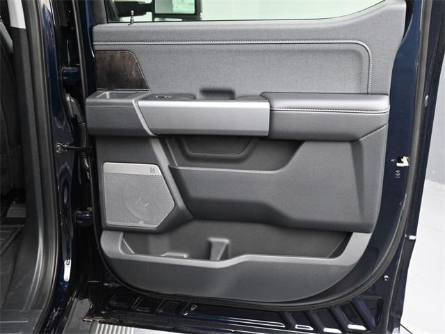 Photo of 2025 Blue Metallic Ford F-250