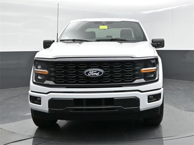 Photo of 2025 Oxford White Ford F-150