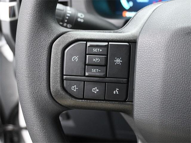 Photo of 2025 Oxford White Ford F-150