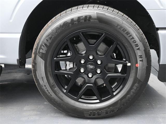 Photo of 2025 Iconic Silver Metallic Ford F-150