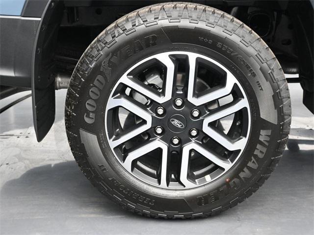 Photo of 2024 Azure Gray Metallic Tri-Coat Ford Ranger