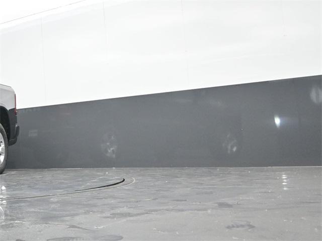 Photo of 2025 Diamond Black Crystal Pearlcoat RAM 1500