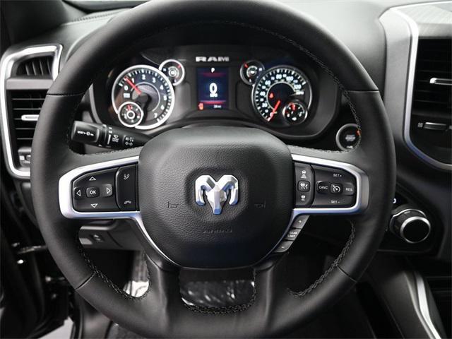 Photo of 2025 Diamond Black Crystal Pearlcoat RAM 1500