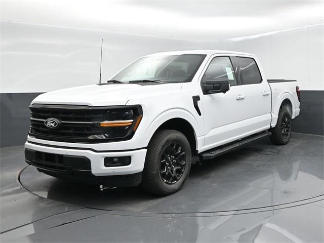 Photo of 2025 Oxford White Ford F-150