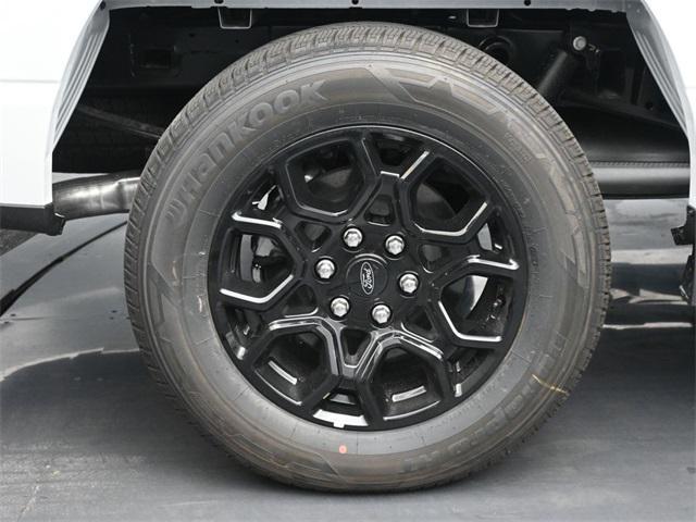 Photo of 2025 Oxford White Ford F-150