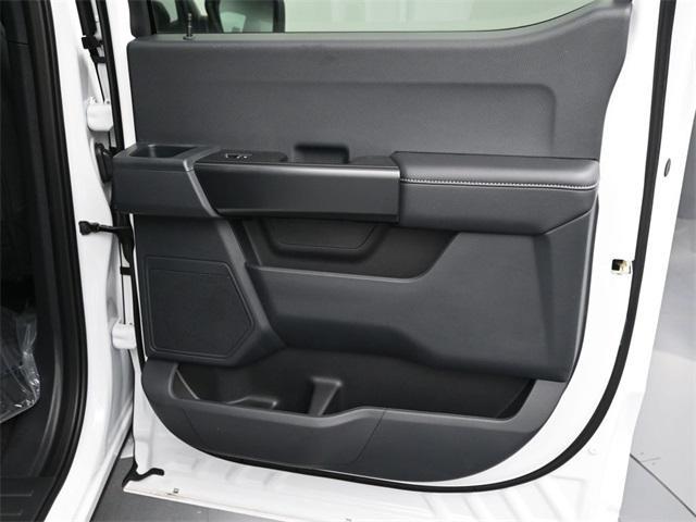 Photo of 2025 Oxford White Ford F-150