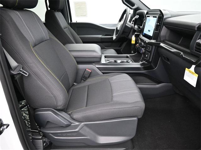 Photo of 2025 Oxford White Ford F-150