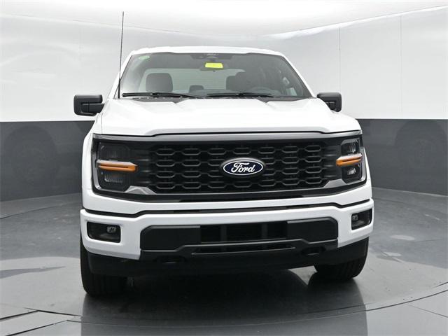 Photo of 2025 Oxford White Ford F-150