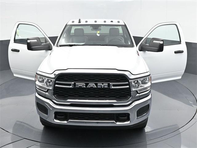Photo of 2023 Bright White Clearcoat RAM 3500
