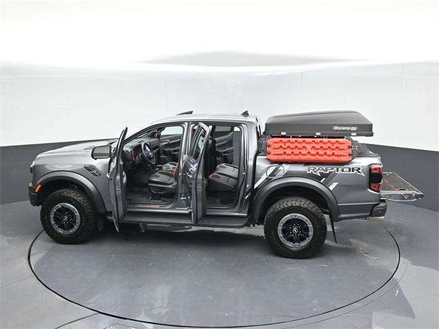 Photo of 2024 Gray Metallic Ford Ranger