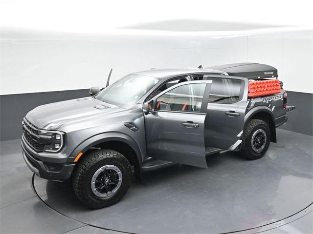 Photo of 2024 Gray Metallic Ford Ranger