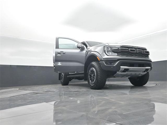 Photo of 2024 Gray Metallic Ford Ranger