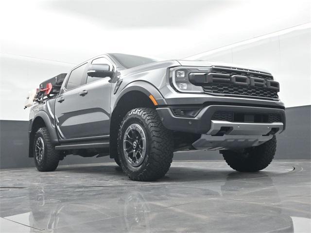 Photo of 2024 Gray Metallic Ford Ranger