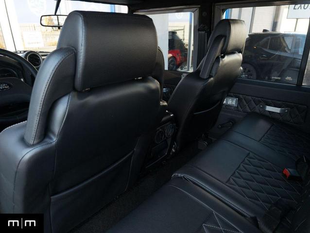 Photo of 1993 GRAY Land Rover Defender