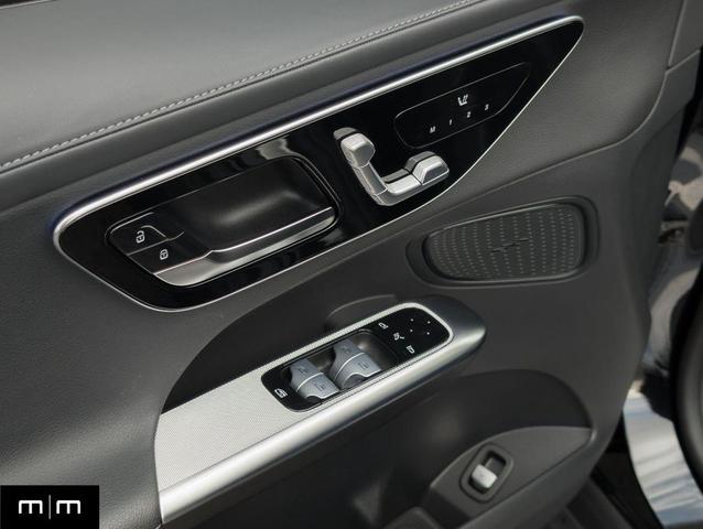 Photo of 2024 Black Mercedes-Benz AMG GLC 43