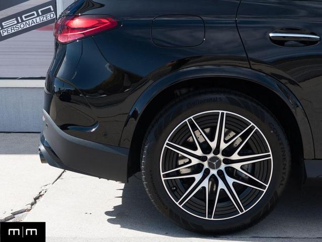 Photo of 2024 Black Mercedes-Benz AMG GLC 43