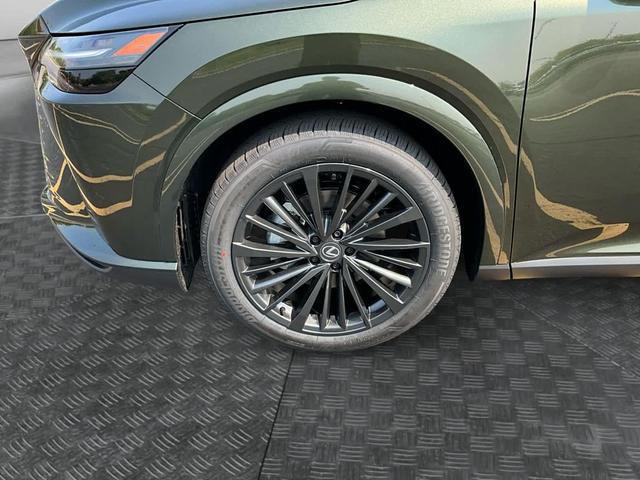 Photo of 2025 Nori Green Pearl Lexus RX 350