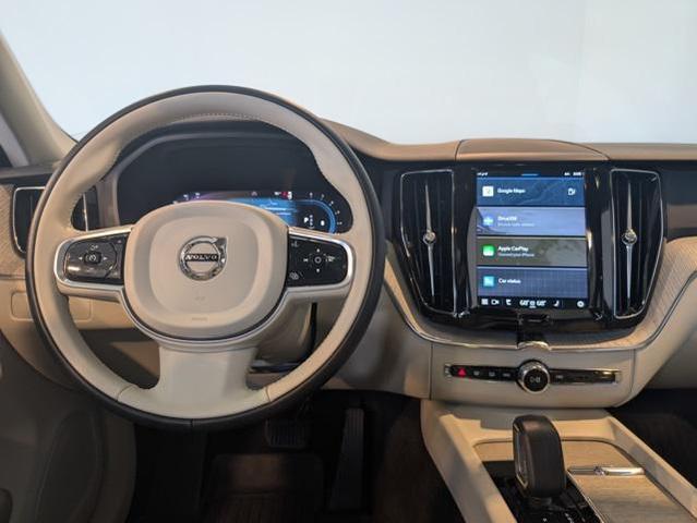 Photo of 2023 Denim Blue Metallic Volvo XC60
