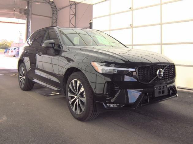 Photo of 2025 Onyx Black Metallic Volvo XC60