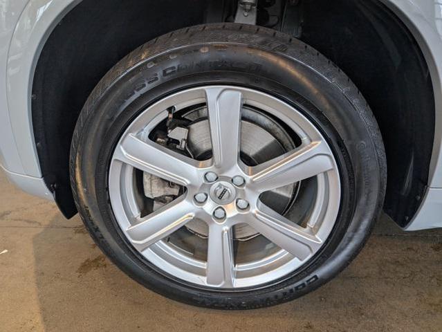 Photo of 2024 Gray Volvo XC90