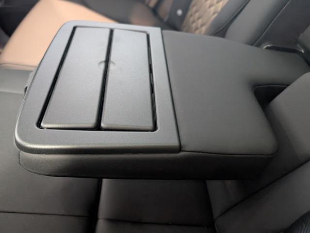 Photo of 2026 Onyx Black Metallic Volvo XC90