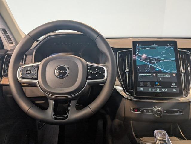 Photo of 2026 Onyx Black Metallic Volvo XC90