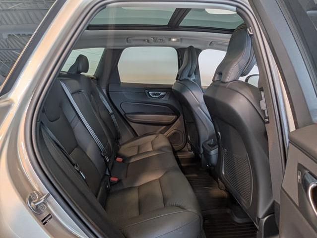 Photo of 2025 Gray Volvo XC60