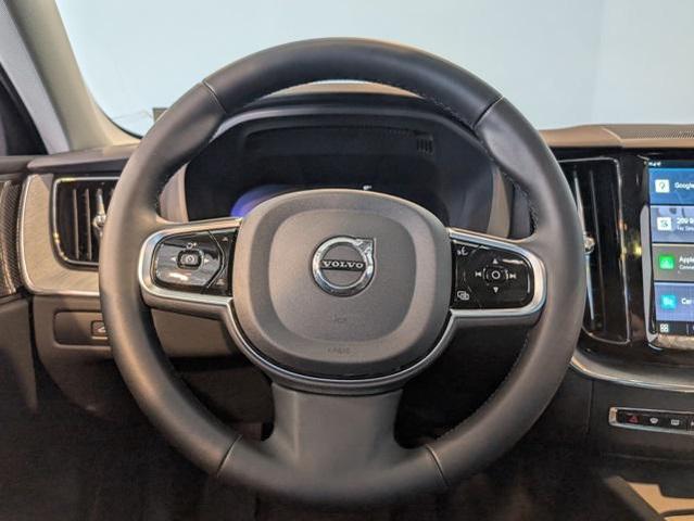 Photo of 2025 Gray Volvo XC60