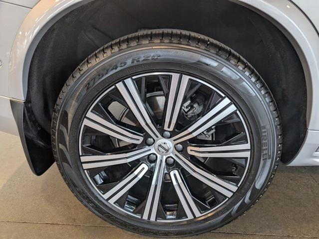 Photo of 2025 Gray Volvo XC90