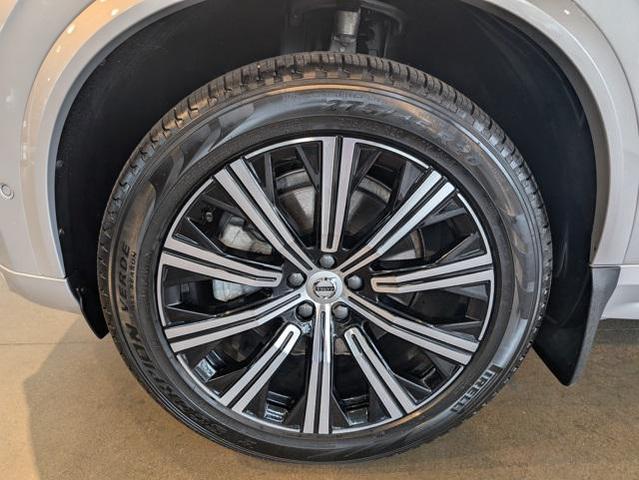 Photo of 2025 Gray Volvo XC90