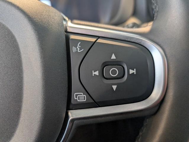 Photo of 2025 Denim Blue Metallic Volvo XC60