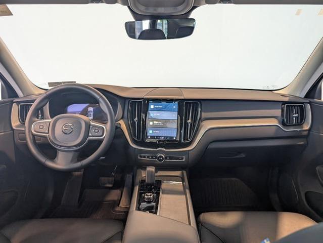 Photo of 2025 Denim Blue Metallic Volvo XC60