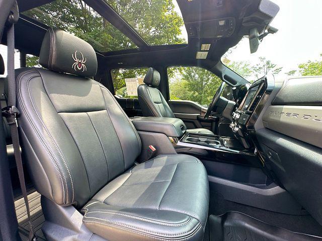 Photo of 2022 Agate Black Metallic Ford F-250