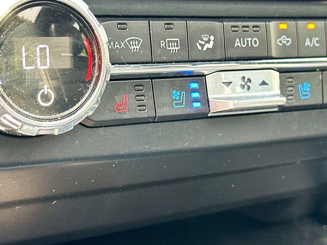 Photo of 2022 Agate Black Metallic Ford F-250