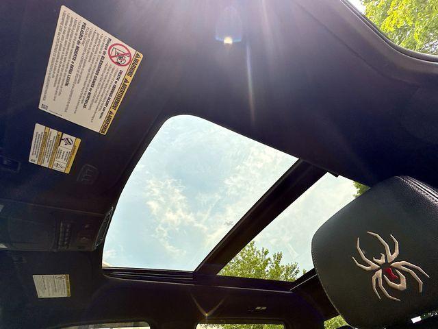 Photo of 2022 Agate Black Metallic Ford F-250