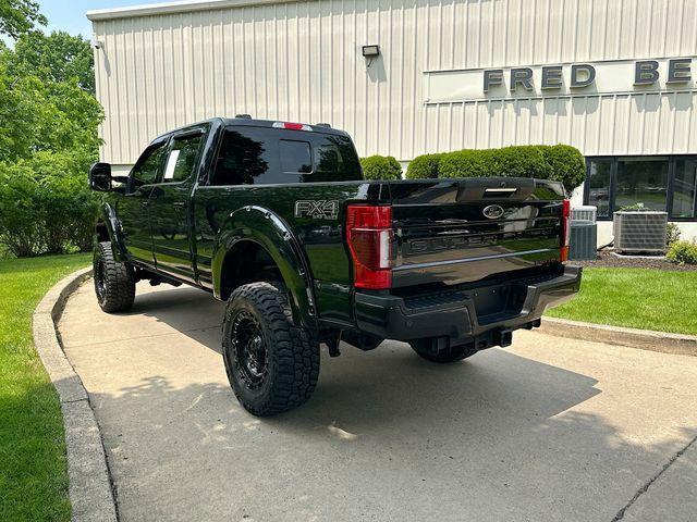 Photo of 2022 Agate Black Metallic Ford F-250