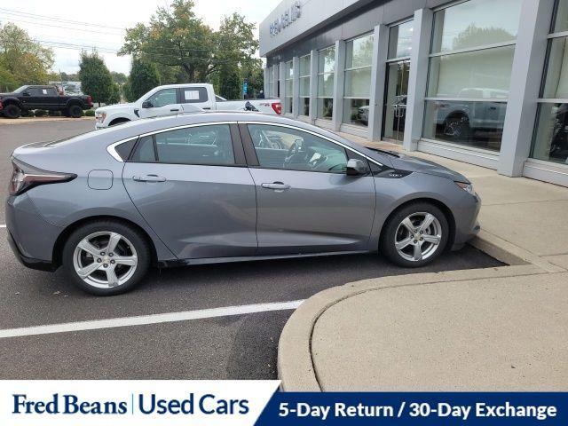 Photo of 2018 Satin Steel Metallic Chevrolet Volt