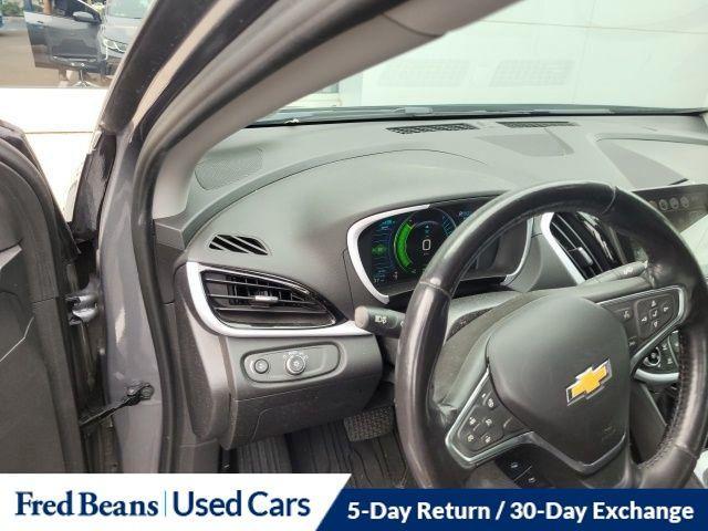 Photo of 2018 Satin Steel Metallic Chevrolet Volt
