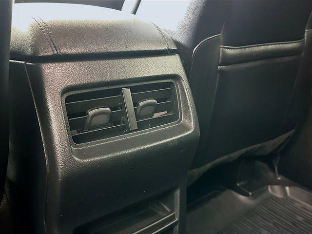 Photo of 2023 Agate Black Metallic Ford Edge