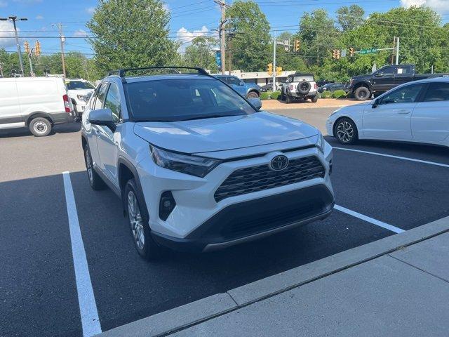 Photo of 2024 Wind Chill Pearl Toyota RAV4