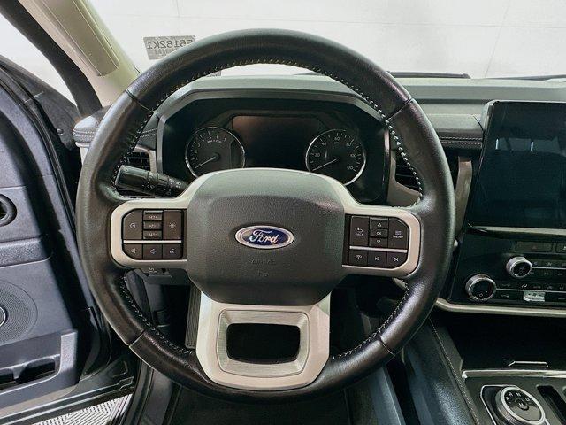 Photo of 2022 Forged Green Metallic Ford Expedition Max