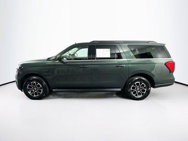 Photo of 2022 Forged Green Metallic Ford Expedition Max