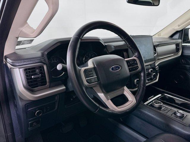 Photo of 2022 Forged Green Metallic Ford Expedition Max