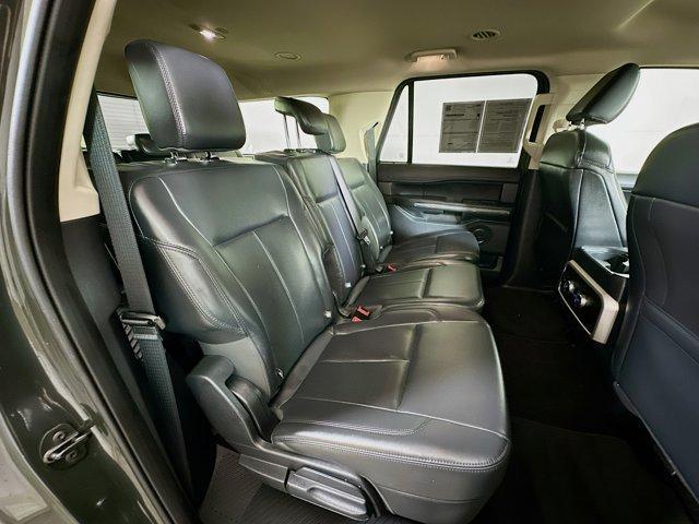 Photo of 2022 Forged Green Metallic Ford Expedition Max