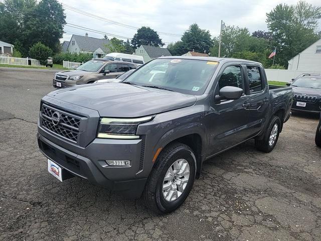 Photo of 2022 Gun Metallic Nissan Frontier