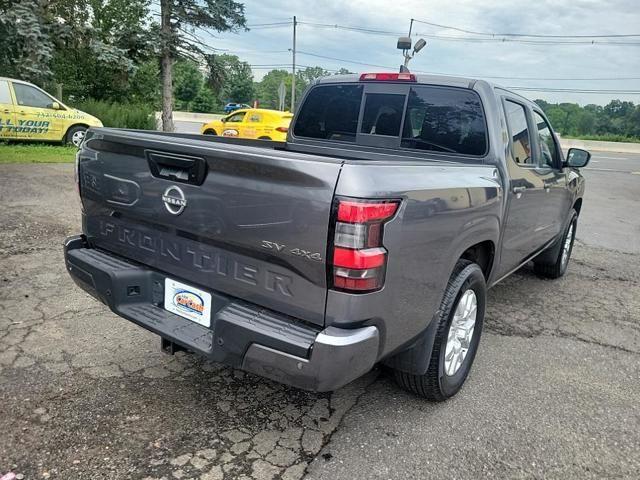 Photo of 2022 Gun Metallic Nissan Frontier